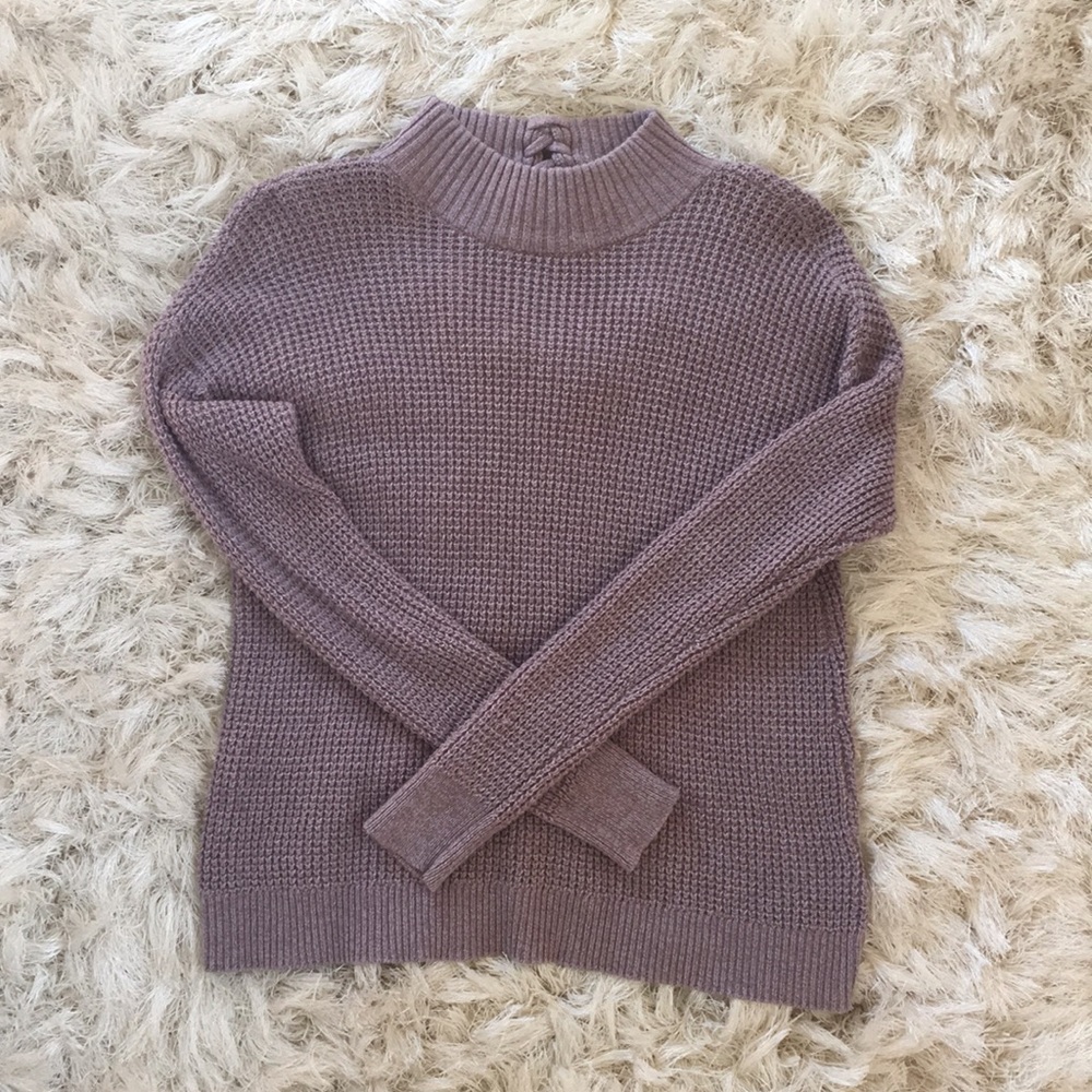 American Eagle Lilac Sweater